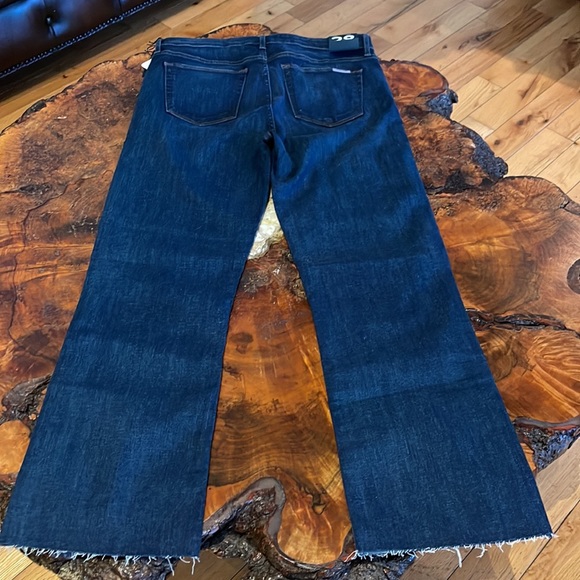 NWT Joe’s Jeans high rise size 28 w 26” crop bootcut - Picture 6 of 12